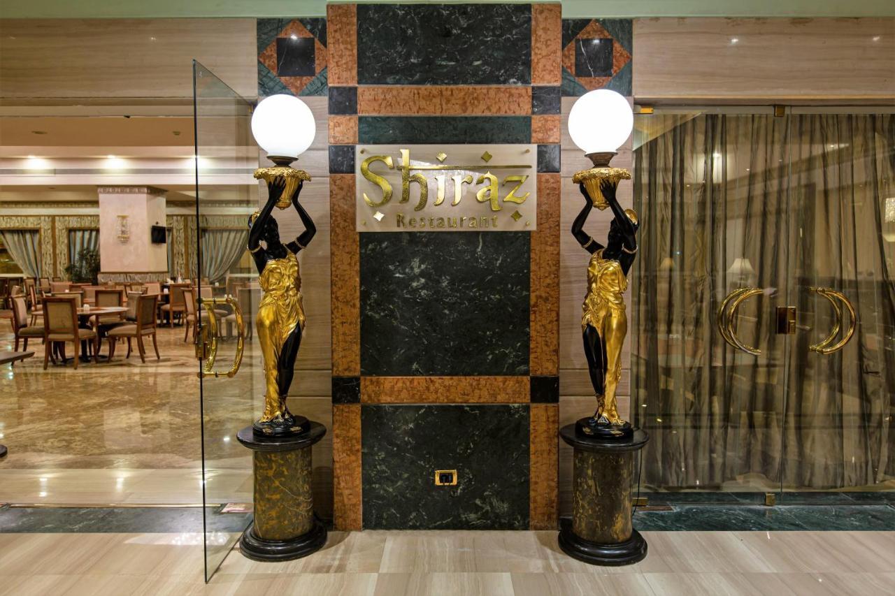 Triumph Plaza Hotel Caïro Buitenkant foto